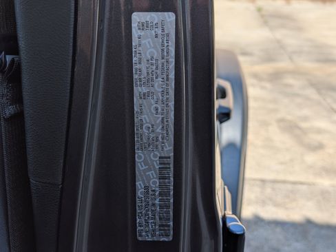 Used 2025 Jeep Wrangler Unlimited Rubicon 4xe w/ Convenience Group image 35