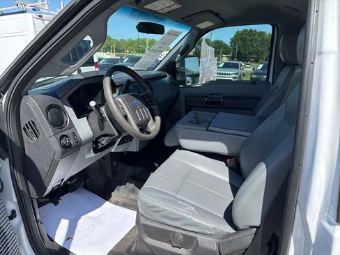 Used 2016 Ford F350 XL w/ Power Equipment Group AWD/4WD image 22