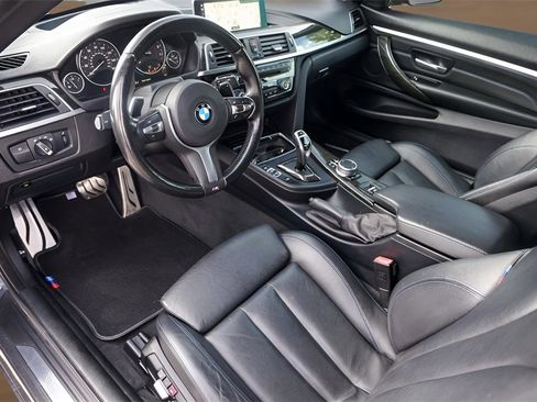 Used 2019 BMW 430i Convertible w/ M Sport Package image 11