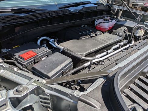 New 2025 GMC Sierra 1500 Elevation image 17