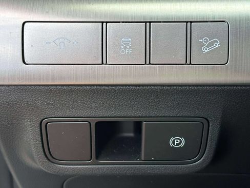 Used 2024 Hyundai Kona SEL w/ Convenience Package FWD image 18
