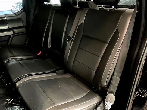 Used 2019 Ford F150 Raptor w/ Equipment Group 802A Luxury image 40