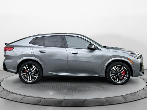 Used 2026 BMW X2 xDrive28i w/ Technology Package AWD/4WD image 7