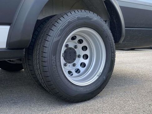 New 2026 Ford Transit 350 XL RWD image 9