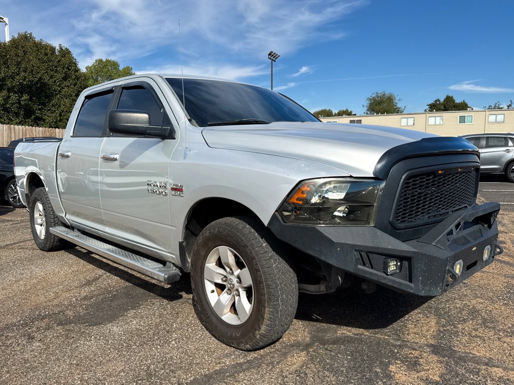 Used 2013 RAM 1500 Classic SLT w/ Premium Display Pkg AWD/4WD image 2