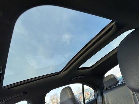 Used 2022 Mercedes-Benz C 300 4MATIC Sedan image 42