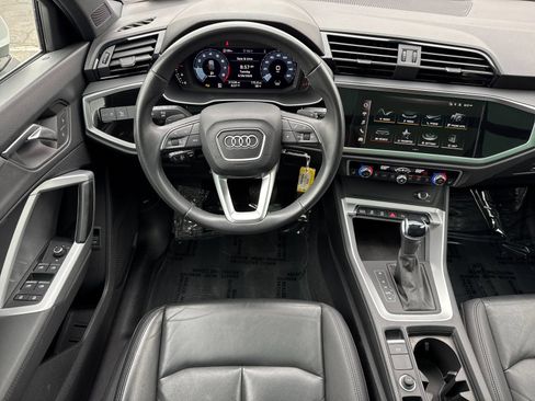 Used 2025 Audi Q3 2.0T Premium AWD/4WD image 11