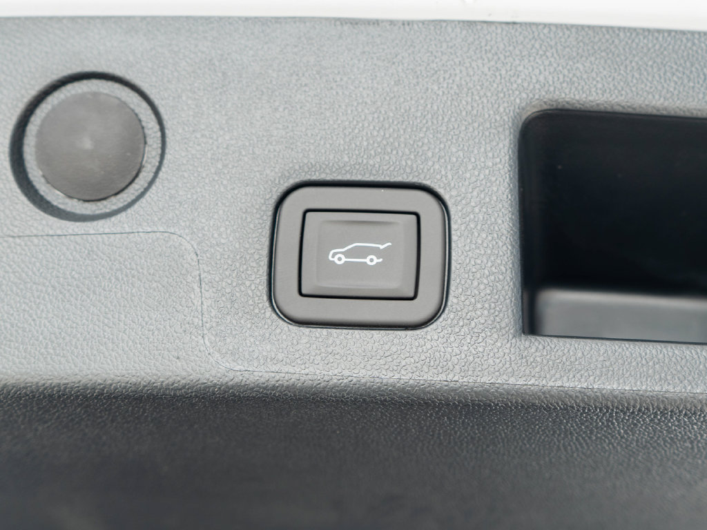 New 2027 GMC Terrain AT4 w/ Convenience Package III AWD/4WD image 31