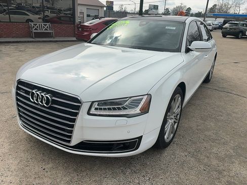 Used 2015 Audi A8 L 4.0T image 3