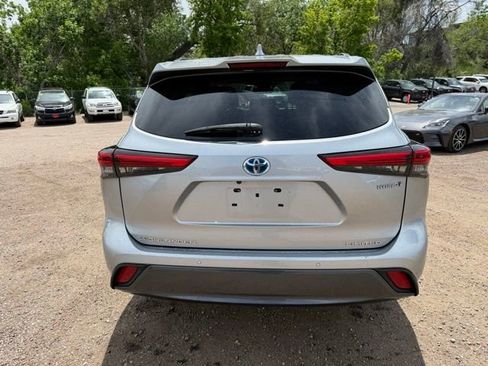 Used 2020 Toyota Highlander Limited AWD/4WD image 5