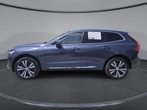 Used 2023 Volvo XC60 T8 Ultimate AWD/4WD image 11