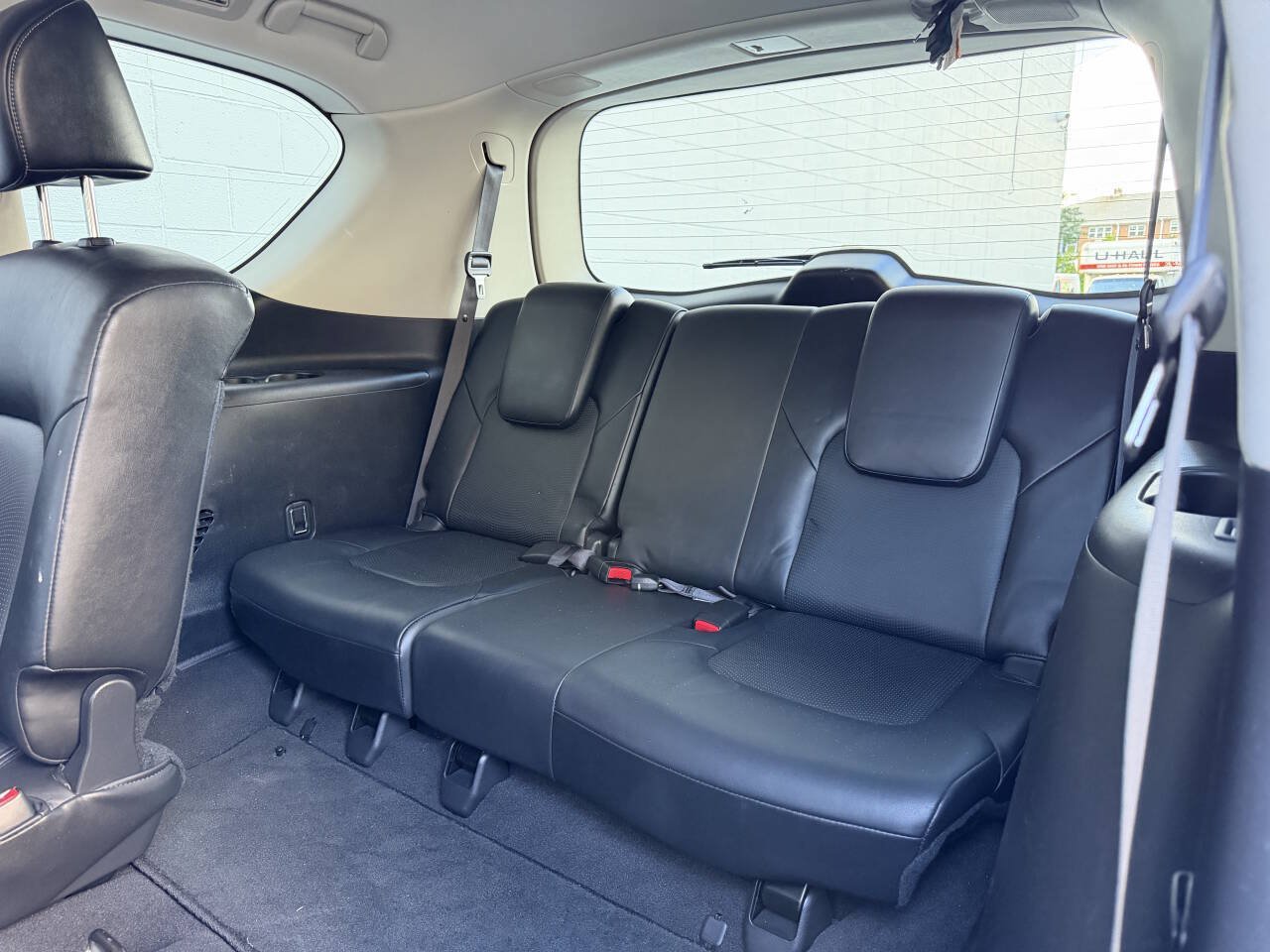 Used 2015 INFINITI QX80 4WD w/ Theater Package image 28