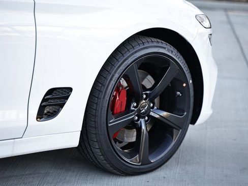 New 2026 Genesis G70 3.3T Sport Prestige image 5