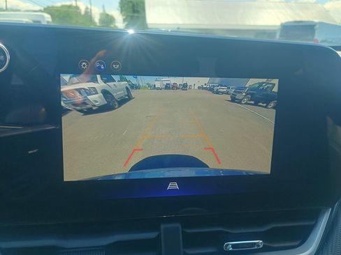 Used 2026 Chevrolet Equinox LT w/ Convenience Package II AWD/4WD image 15