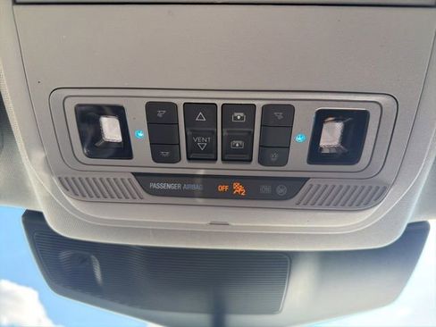 Certified 2022 Ford Explorer XLT w/ Equipment Group 202A image 43