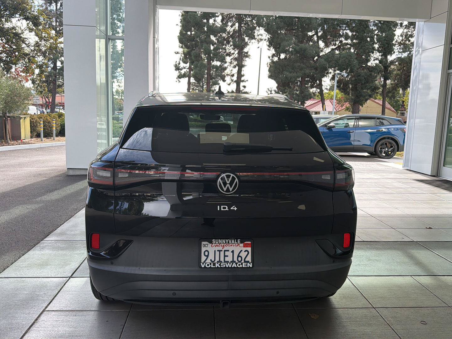 Certified 2023 Volkswagen ID.4 Pro S AWD/4WD image 4
