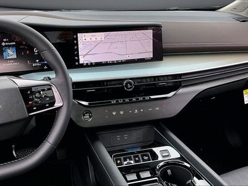 New 2026 Nissan Murano Platinum w/ Cargo Package image 6