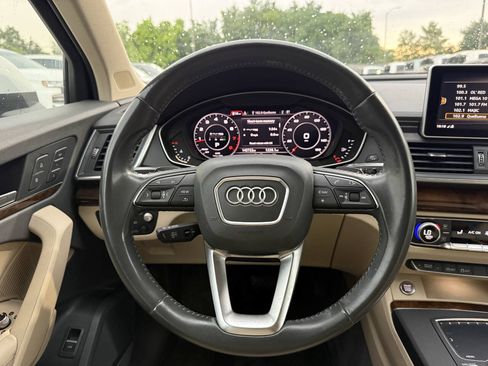Used 2018 Audi Q5 Prestige w/ Prestige Package AWD/4WD image 23