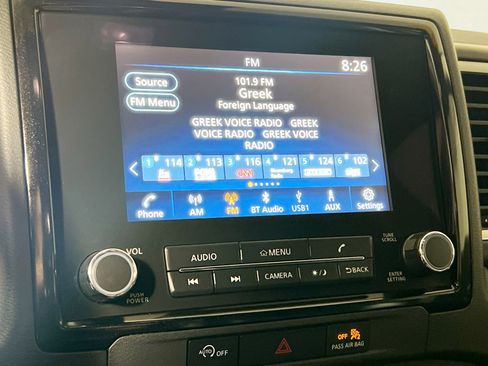 Used 2024 Nissan Frontier SL image 28