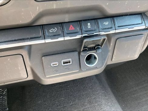 Used 2021 Chevrolet Silverado 1500 Custom RWD image 33
