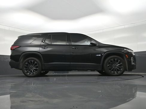 Used 2024 Chevrolet Traverse RS FWD image 33