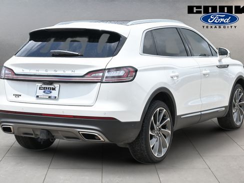 Used 2022 Lincoln Nautilus Reserve w/ Equipment Group 202A AWD/4WD image 3