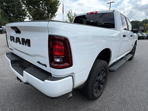 Used 2025 RAM 2500 Big Horn AWD/4WD image 8