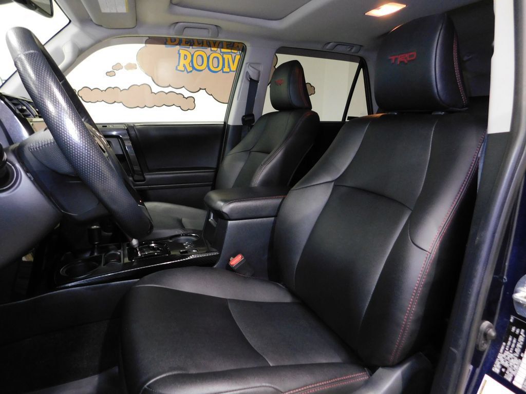 Used 2023 Toyota 4Runner TRD Off-Road Premium w/ Moonroof Package AWD/4WD image 26