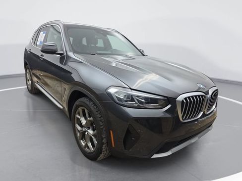Used 2024 BMW X3 sDrive30i w/ Convenience Package RWD image 3