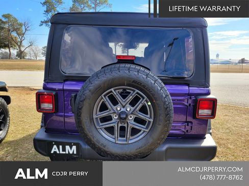 New 2026 Jeep Wrangler Unlimited Sport AWD/4WD image 10