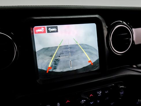 Used 2022 Jeep Wrangler Unlimited Rubicon w/ Xtreme Recon 35" Tire Package image 68