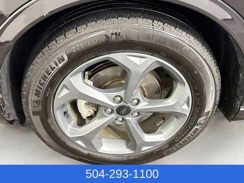 Used 2024 Ford Escape ST-Line w/ Cold Weather Package image 29