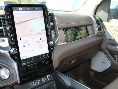 New 2026 RAM 1500 Limited image 14