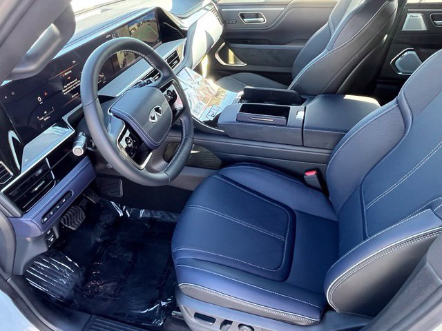 New 2027 INFINITI QX80 Sensory AWD/4WD image 11