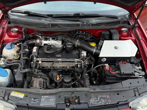 Used 2004 Volkswagen Jetta GLS image 16