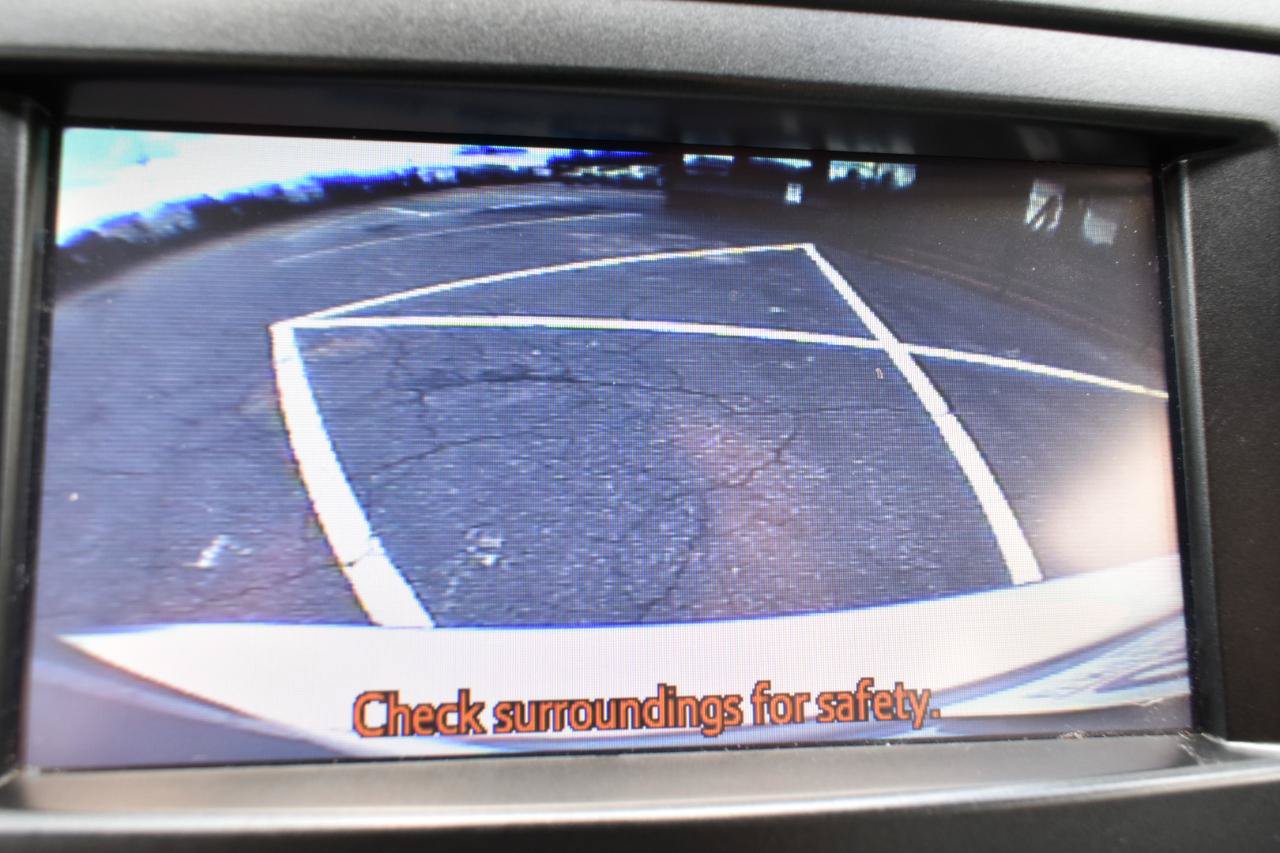 Used 2012 Toyota Prius V Five FWD image 22