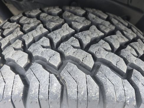 Used 2021 Jeep Wrangler Unlimited Sahara image 11