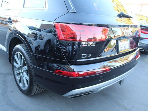 Used 2017 Audi Q7 3.0T Premium Plus image 16