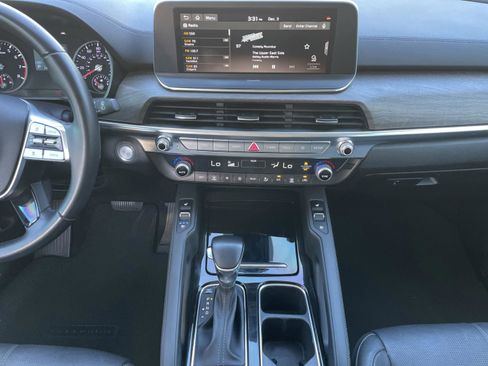 Used 2020 Kia Telluride EX w/ EX Premium Package image 16