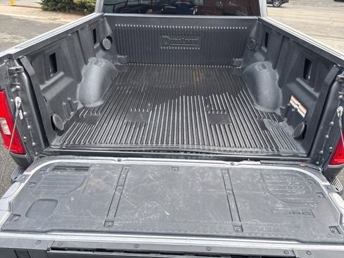 Used 2022 Ford F150 XLT w/ XTR Package image 13