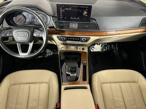 Used 2022 Audi Q5 2.0T Premium image 12