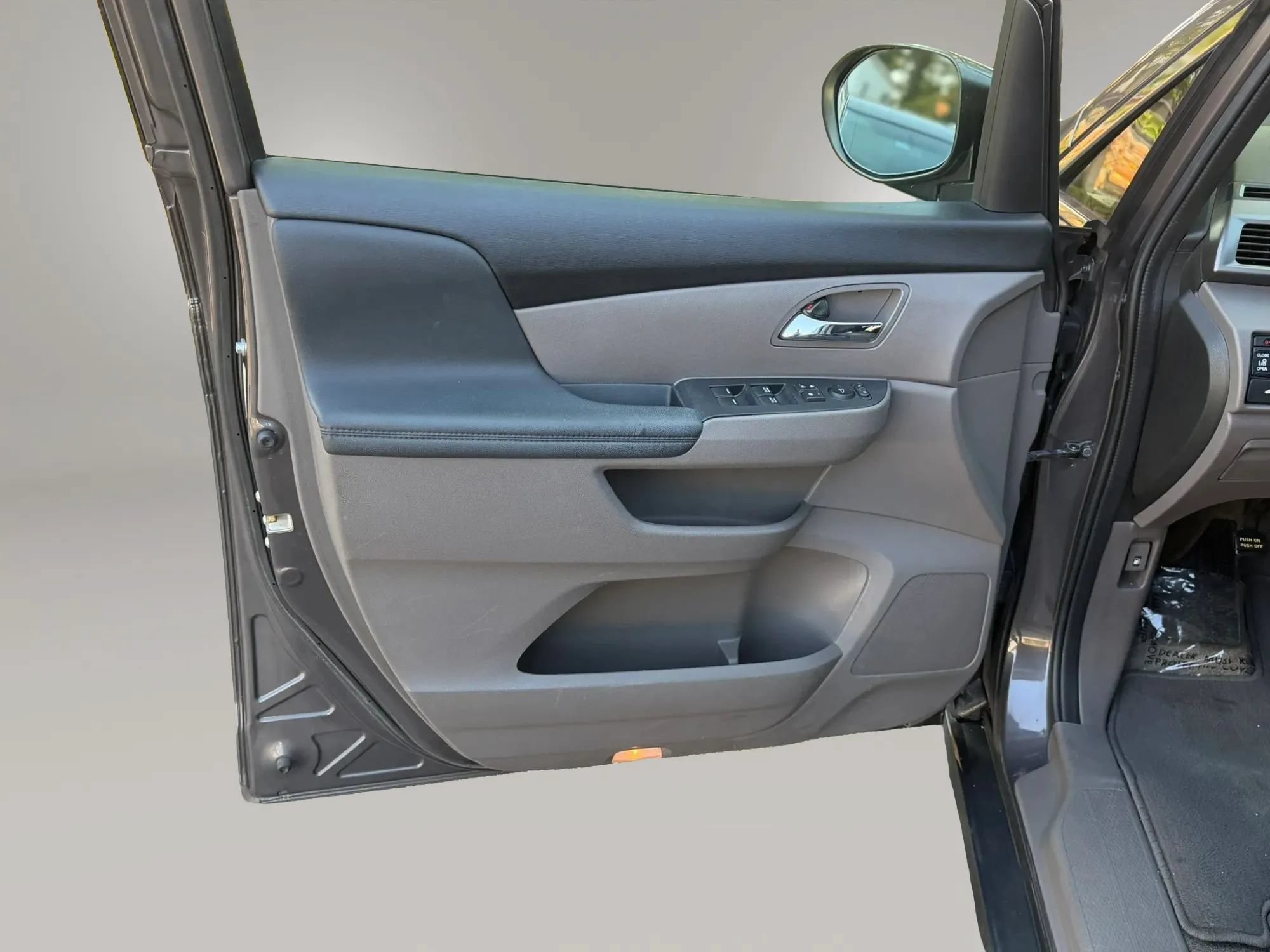 Used 2016 Honda Odyssey EX-L image 9