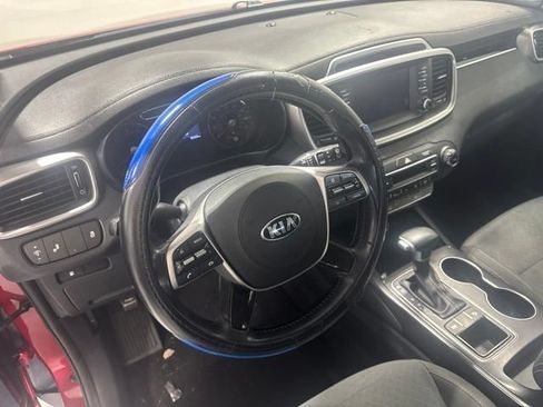 Used 2020 Kia Sorento LX w/ LX I4 Convenience Package FWD image 13