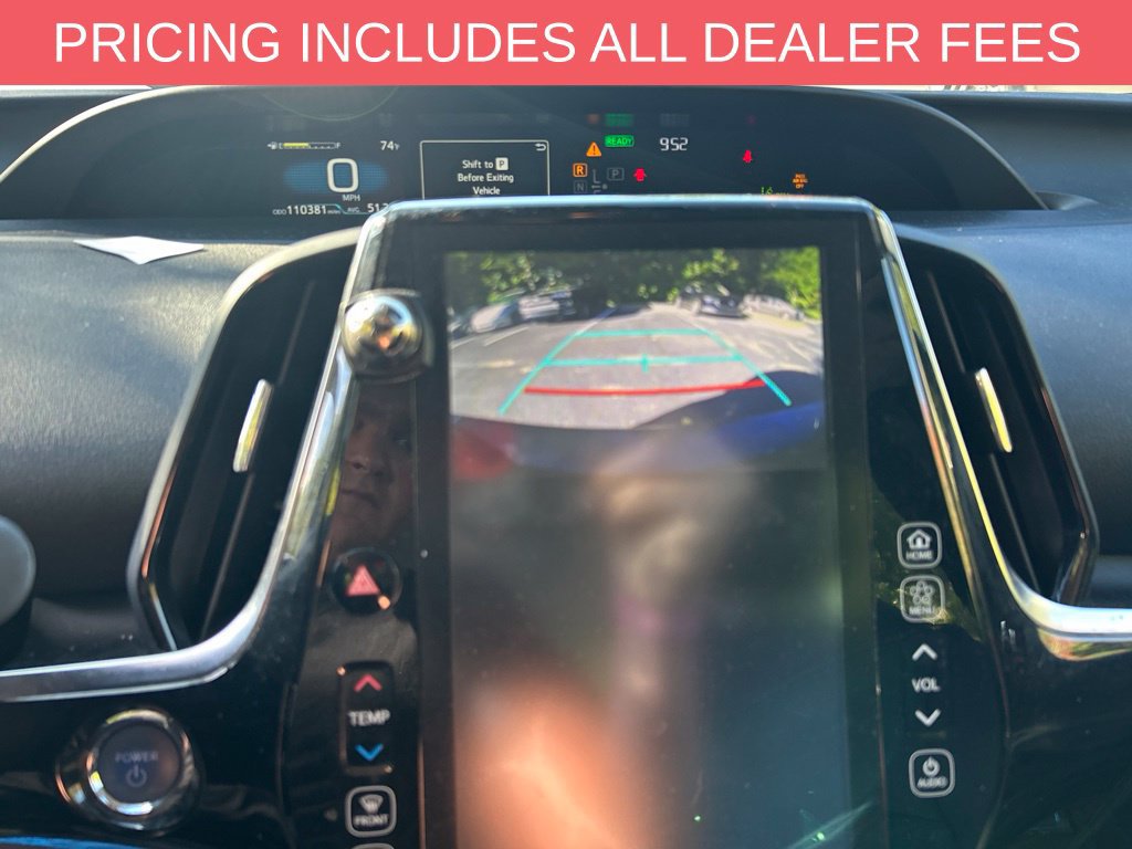 Used 2022 Toyota Prius Limited FWD image 5