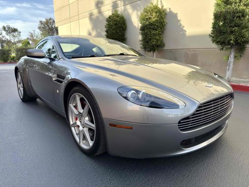 Used 2006 Aston Martin V8 Vantage Coupe image 20