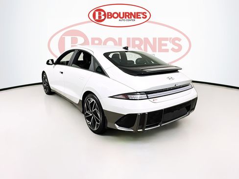 Used 2023 Hyundai Ioniq 6 SEL image 8