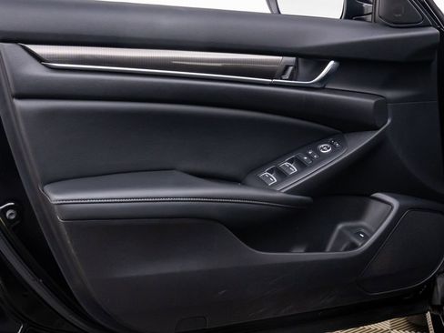Used 2021 Honda Accord Sport image 13