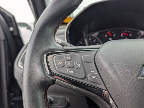 Used 2023 Chevrolet Equinox RS image 10