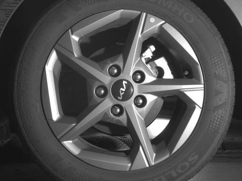 Used 2025 Kia K4 LXS image 14