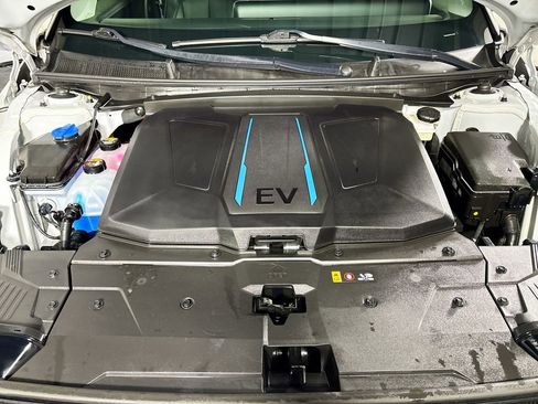 Used 2023 Hyundai Ioniq 5 SEL image 22